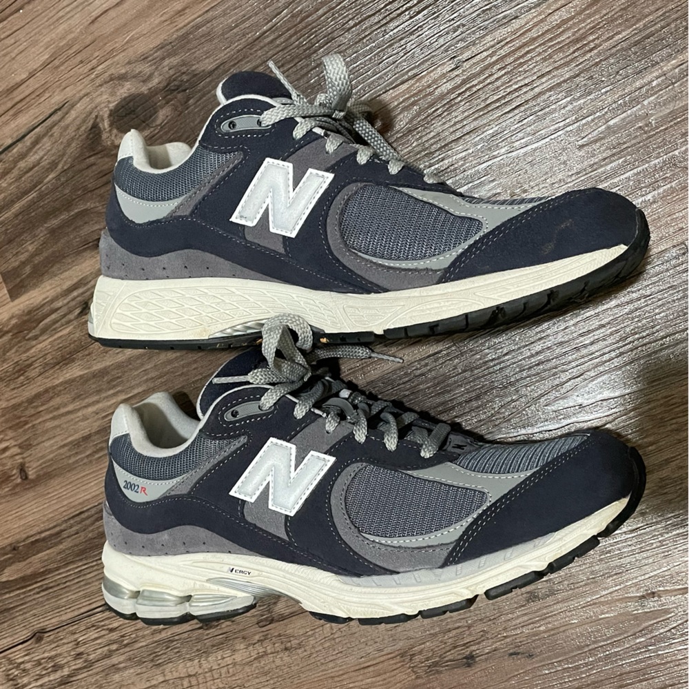 New Balance Navy and Gray Athletic Shoes